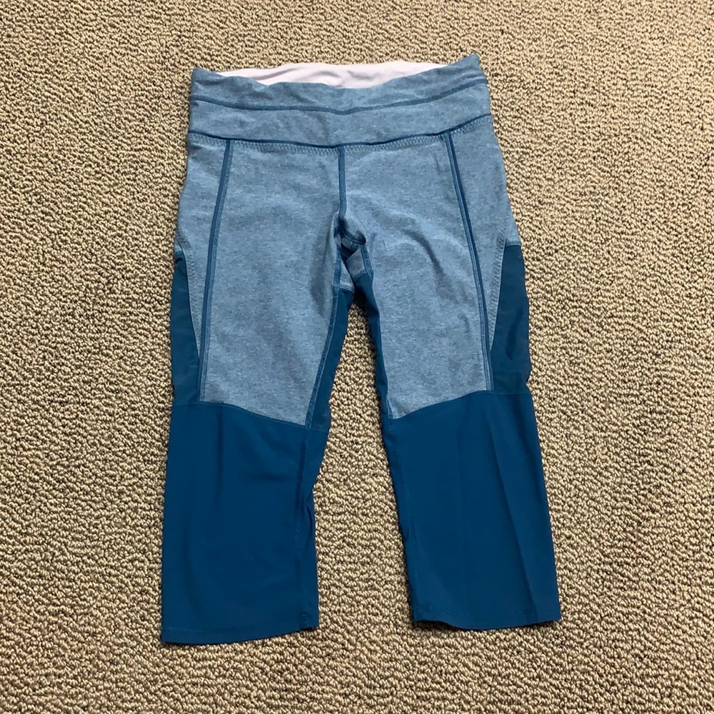 Lululemon cropped leggings